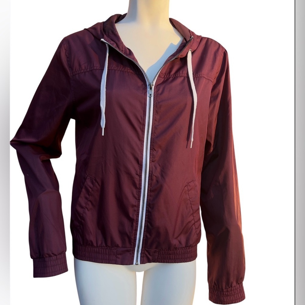 Zine Clothing Women’s Burgundy Hooded Bomber Jacket